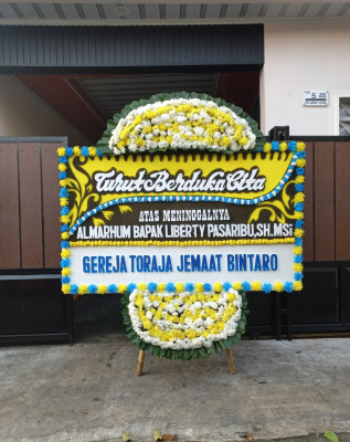 Papan Bunga Duka di Belawan Sicanang
